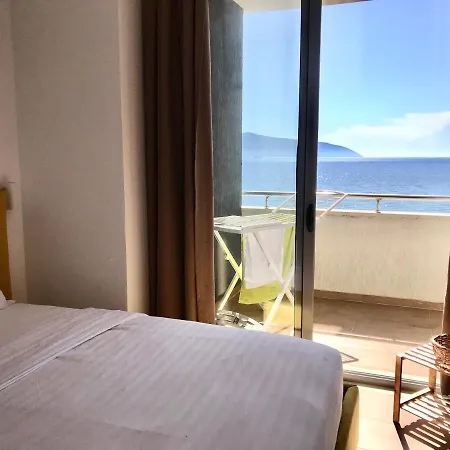Modern Apartment In Lungomare, Vlore Exterior photo