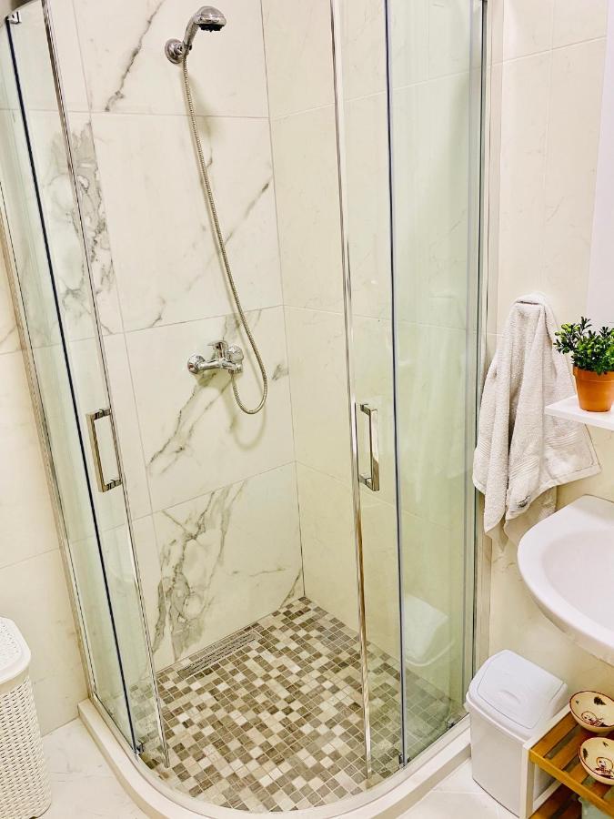 Appartamento Modern In Lungomare, *