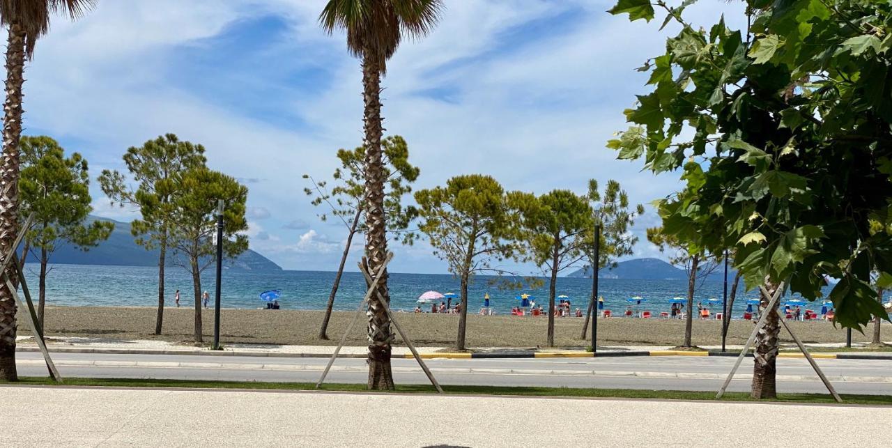Modern In Lungomare, * Vlorë